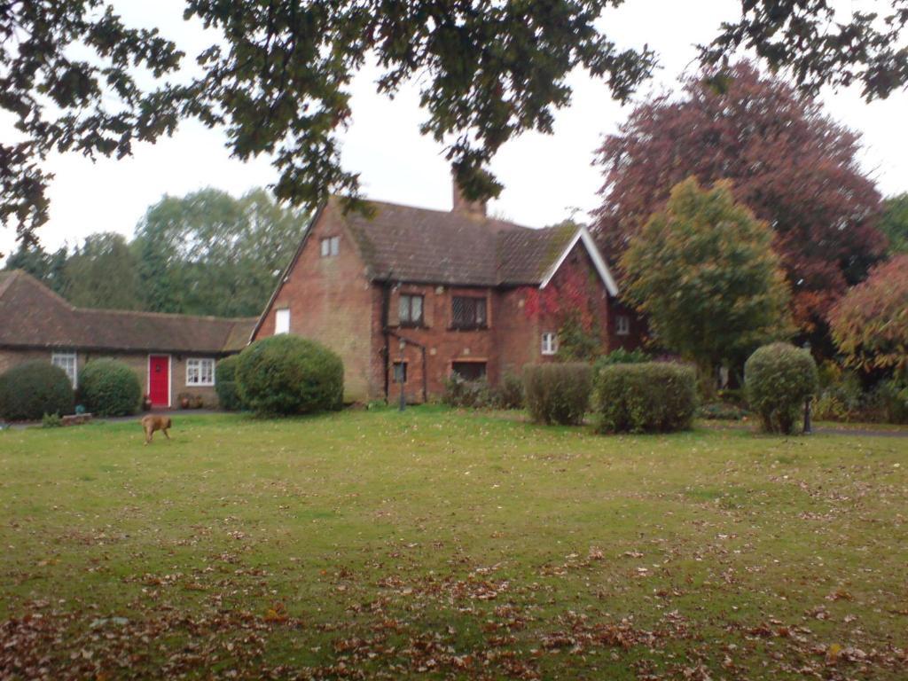 Oldlands Farm Villa Кроули Екстериор снимка